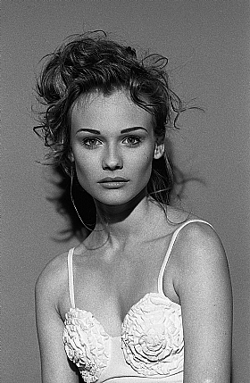 Diane Kruger, Première séance 1993 - Photographies